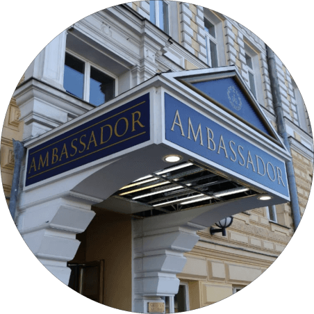 Световой короб с инкрустацией